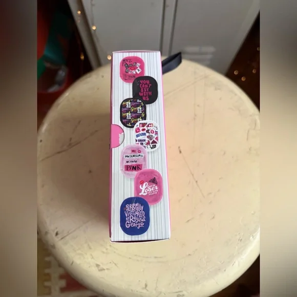 Mean Girls Makeup Eraser 7-Day Set - Picture 6 of 7